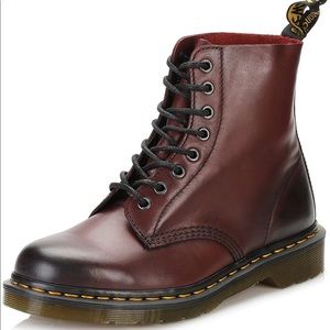 Leather Pascal Dr Martens